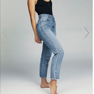 NWT/ cotton on mom jeans